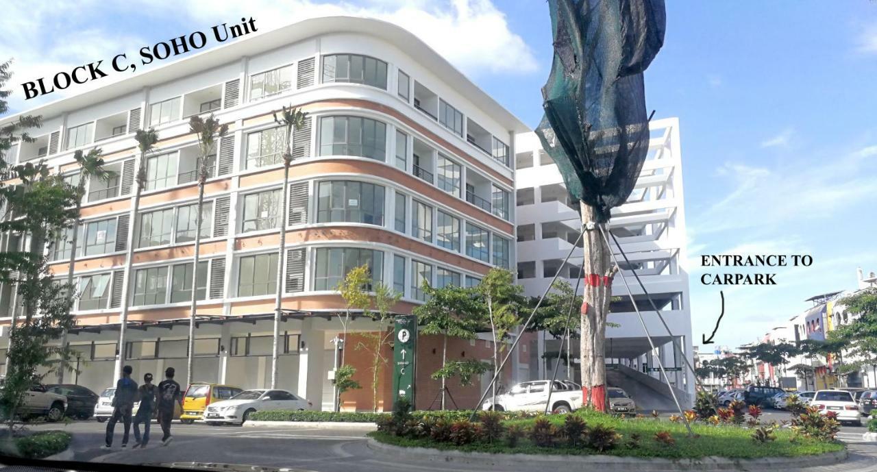 Homezstay Soho Timesquare Miri Bagian luar foto